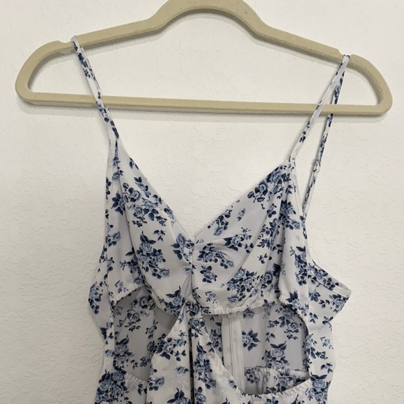 SHEIN Blue Floral Maxi Dress Large - Picture 5 of 9